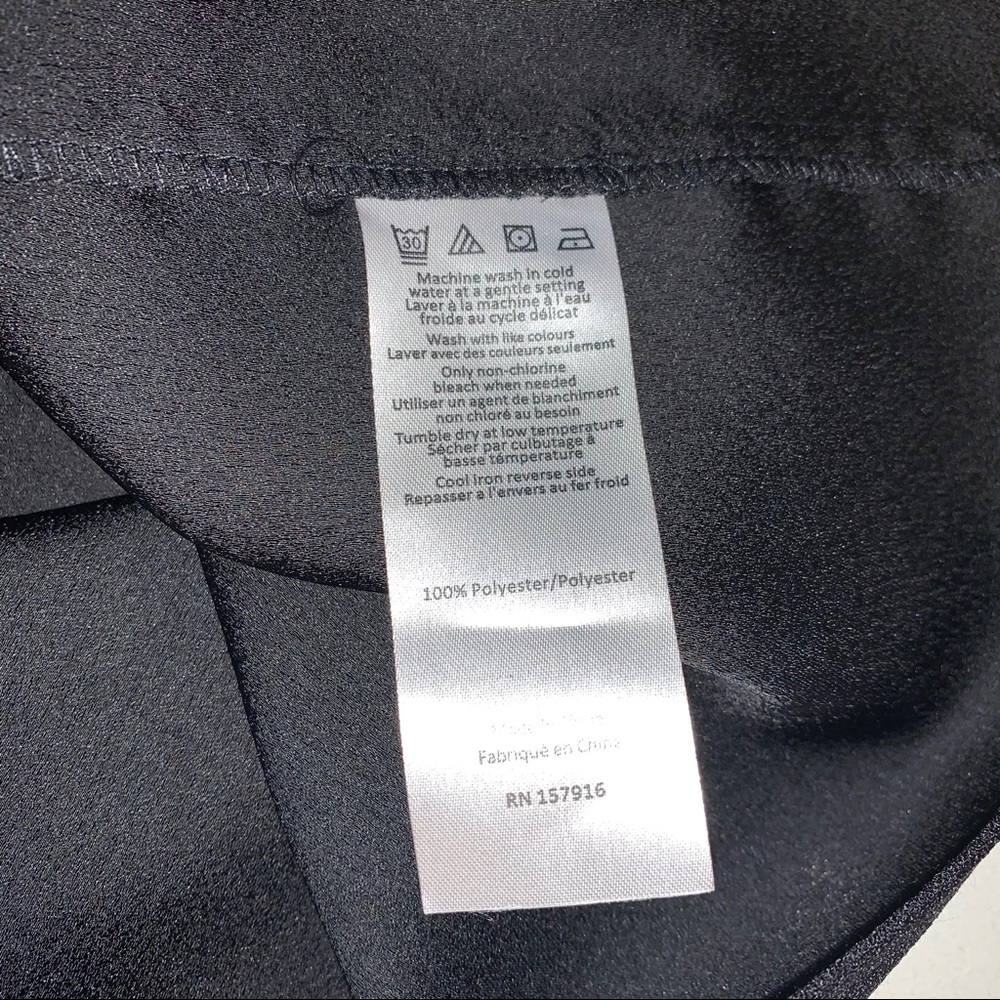 NWT H By Halston | Sleeveless V-Neck Blouse - Picture 4 of 6